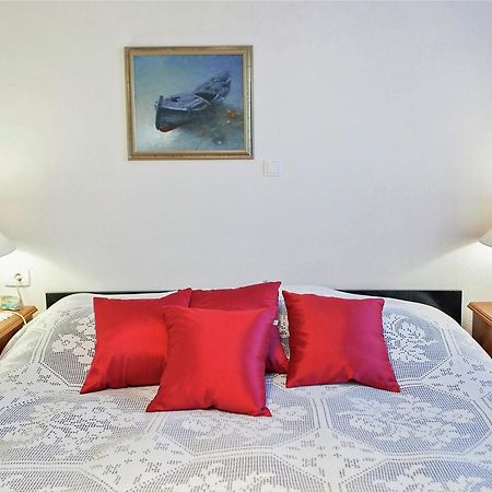 Cozy Apartment With A Balcony And A Sea View ブレラ エクステリア 写真